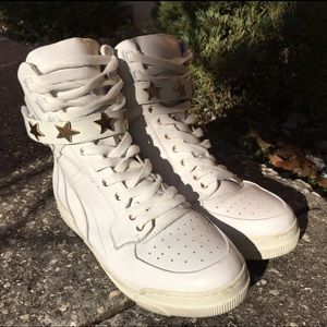 Givenchy Sneakers